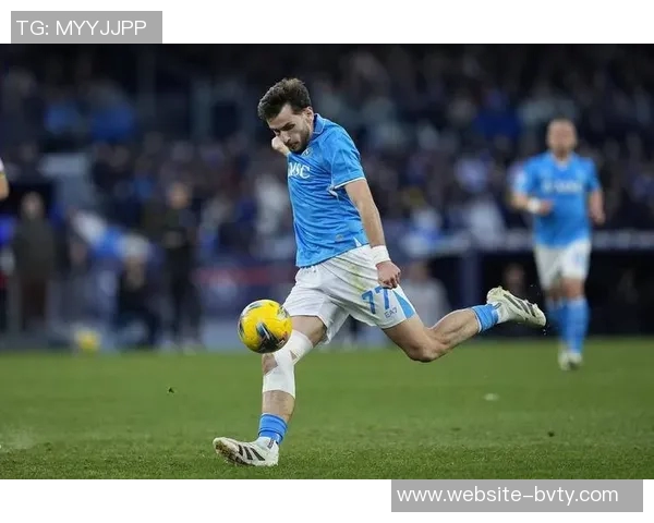 克瓦拉茨赫利亚坚定表示即使客场也要全力争胜不满足于平局 克瓦拉茨赫利亚坚定表示即使客场也要全力争胜不满足于平局